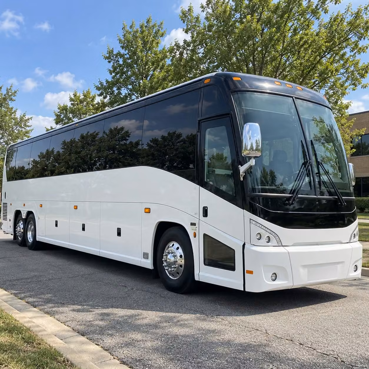 charter bus rentals in cleveland for large prom groups and full grade proms