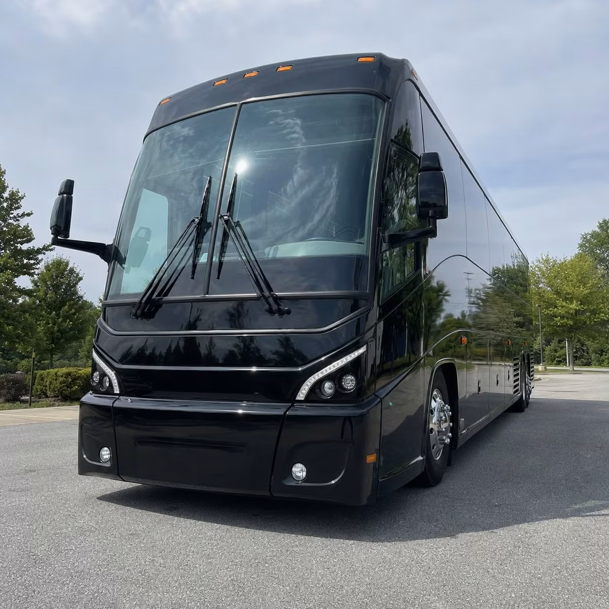charter bus transportation for cleveland national guard events and ceremonies